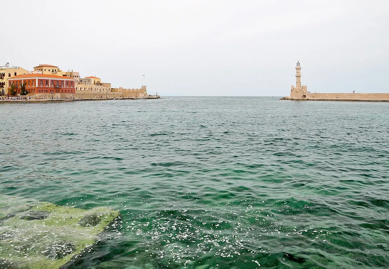 Stary port wenecki w Chanii
