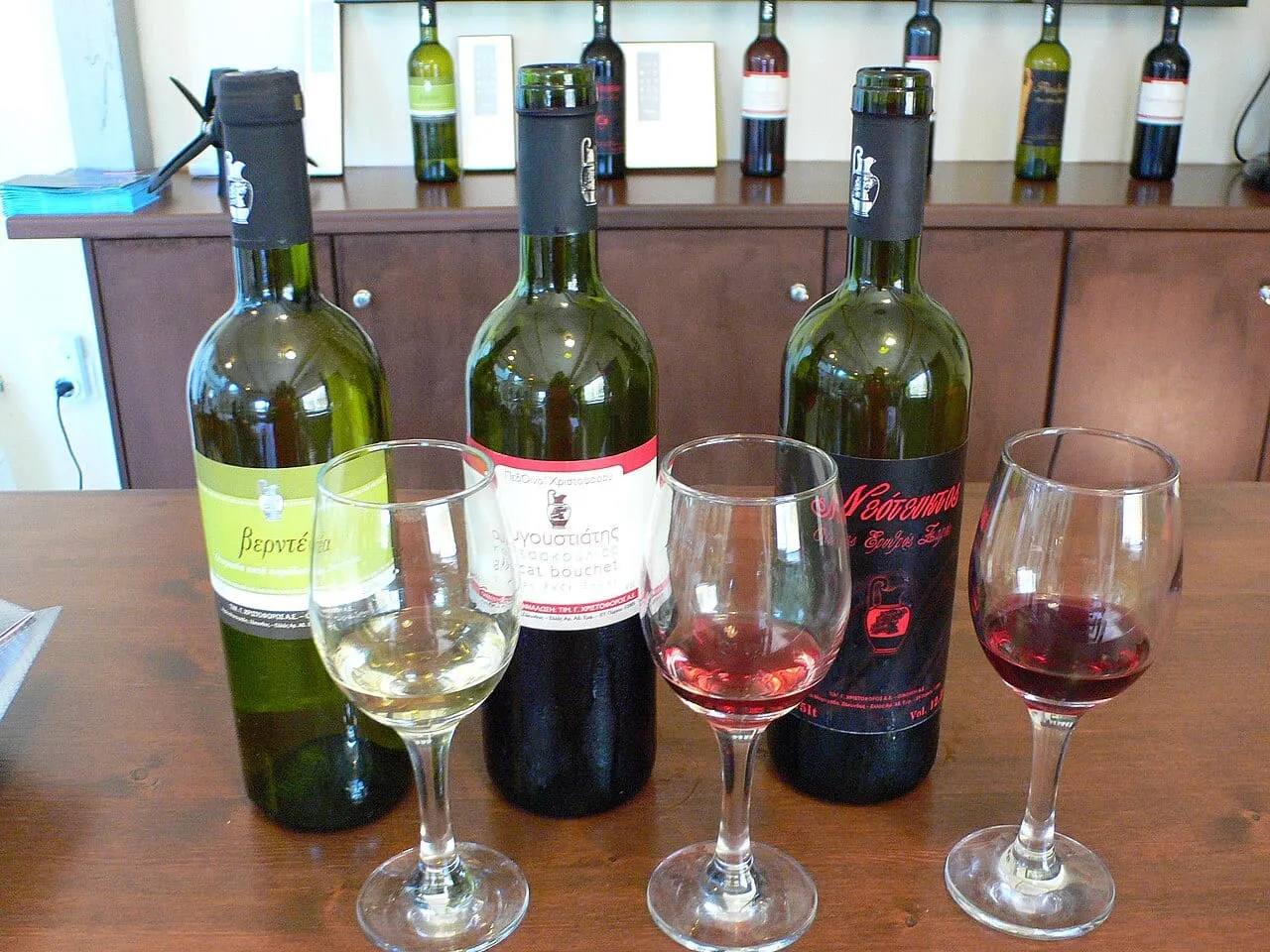 Degustacja greckich win na Zakynthos