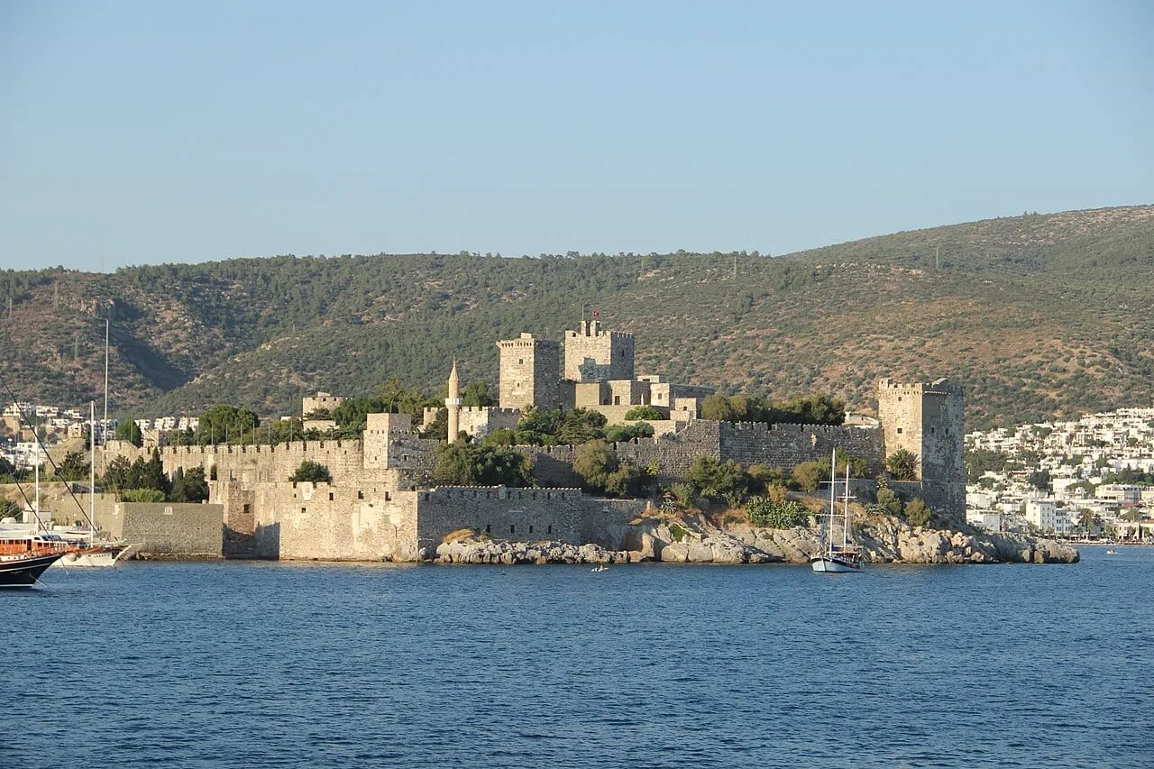 Zamek w Bodrum widziany od strony morza