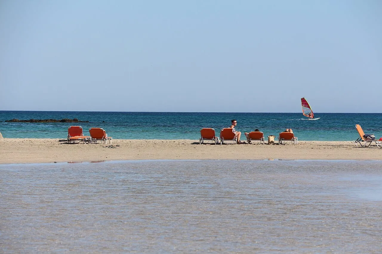 Plaża Elafonisi na południowym zachodzie Krety